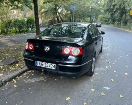 Чорний Фольксваген Пассат, об'ємом двигуна 2 л та пробігом 300 тис. км за 2500 $, фото 4 на Automoto.ua