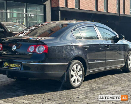 Черный Фольксваген Пассат, объемом двигателя 1.6 л и пробегом 319 тыс. км за 5700 $, фото 5 на Automoto.ua