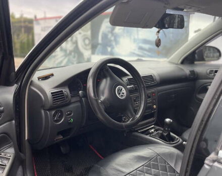 Черный Фольксваген Пассат, объемом двигателя 1.78 л и пробегом 310 тыс. км за 4700 $, фото 8 на Automoto.ua