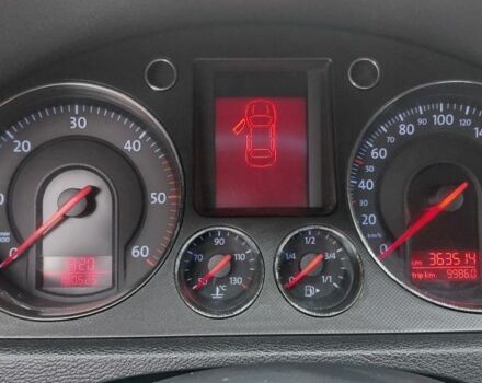 Черный Фольксваген Пассат, объемом двигателя 1.9 л и пробегом 363 тыс. км за 3300 $, фото 4 на Automoto.ua