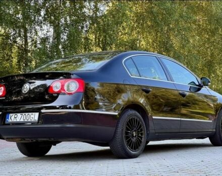 Черный Фольксваген Пассат, объемом двигателя 2 л и пробегом 227 тыс. км за 2200 $, фото 2 на Automoto.ua