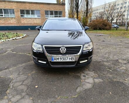 Черный Фольксваген Пассат, объемом двигателя 2 л и пробегом 266 тыс. км за 4950 $, фото 5 на Automoto.ua