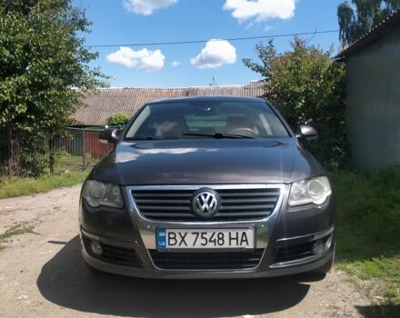 Чорний Фольксваген Пассат, об'ємом двигуна 1.6 л та пробігом 320 тис. км за 4699 $, фото 1 на Automoto.ua