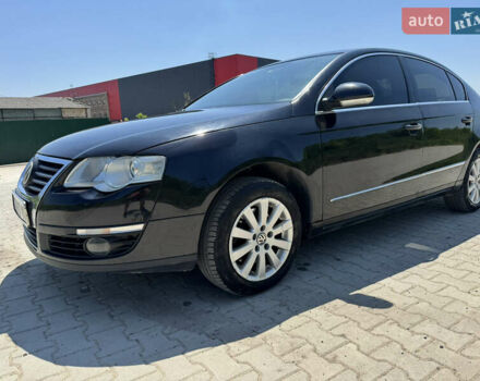 Чорний Фольксваген Пассат, об'ємом двигуна 2 л та пробігом 251 тис. км за 4899 $, фото 7 на Automoto.ua