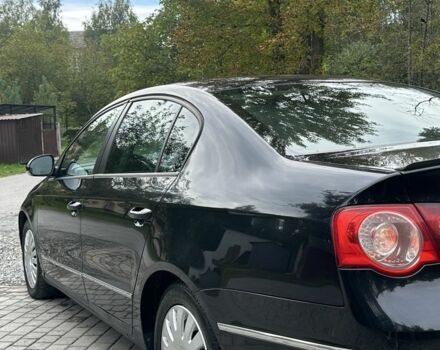 Черный Фольксваген Пассат, объемом двигателя 2 л и пробегом 330 тыс. км за 2450 $, фото 15 на Automoto.ua