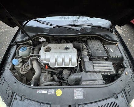 Черный Фольксваген Пассат, объемом двигателя 2 л и пробегом 370 тыс. км за 7000 $, фото 26 на Automoto.ua