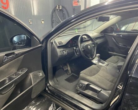 Черный Фольксваген Пассат, объемом двигателя 2 л и пробегом 215 тыс. км за 4550 $, фото 7 на Automoto.ua