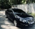 Черный Фольксваген Пассат, объемом двигателя 2 л и пробегом 300 тыс. км за 2298 $, фото 1 на Automoto.ua