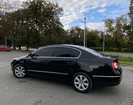 Черный Фольксваген Пассат, объемом двигателя 1.98 л и пробегом 251 тыс. км за 3999 $, фото 3 на Automoto.ua