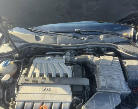 Фольксваген Пассат 2006 в Трускавце на Automoto.ua Черный Фольксваген Пассат, объемом двигателя 3.19 л и пробегом 121 тыс. км за 7300 $, фото 27 на Automoto.ua