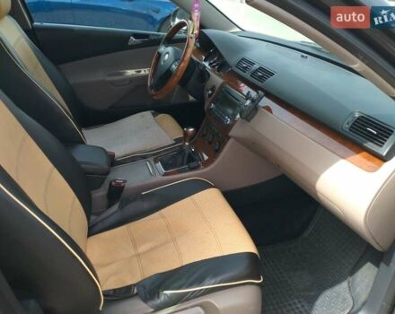 Черный Фольксваген Пассат, объемом двигателя 1.6 л и пробегом 320 тыс. км за 5000 $, фото 16 на Automoto.ua