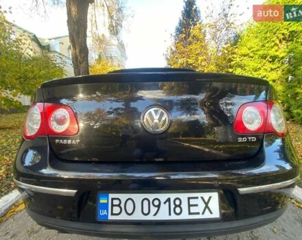 Черный Фольксваген Пассат, объемом двигателя 1.97 л и пробегом 256 тыс. км за 6500 $, фото 9 на Automoto.ua