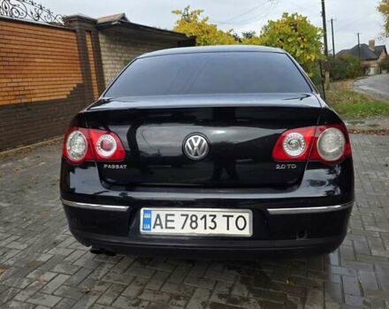 Фольксваген Пассат 2006 в Кривом Роге на Automoto.ua Черный Фольксваген Пассат, объемом двигателя 2 л и пробегом 300 тыс. км за 5999 $, фото 4 на Automoto.ua