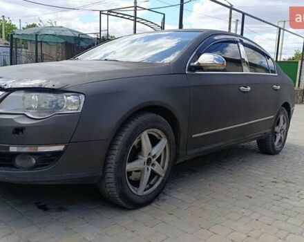 Чорний Фольксваген Пассат, об'ємом двигуна 2 л та пробігом 283 тис. км за 5800 $, фото 1 на Automoto.ua
