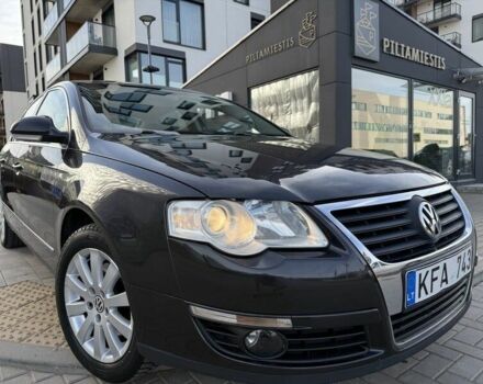 Черный Фольксваген Пассат, объемом двигателя 0 л и пробегом 250 тыс. км за 2000 $, фото 3 на Automoto.ua