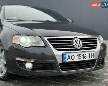 Чорний Фольксваген Пассат, об'ємом двигуна 2 л та пробігом 390 тис. км за 5599 $, фото 8 на Automoto.ua
