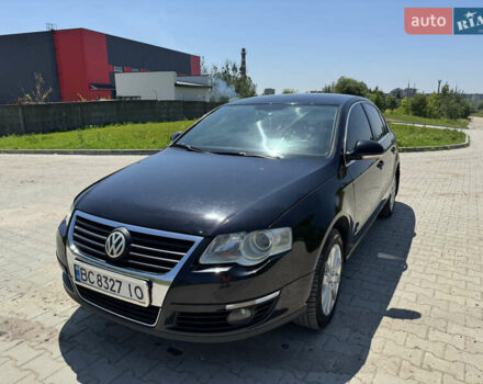 Чорний Фольксваген Пассат, об'ємом двигуна 2 л та пробігом 251 тис. км за 4899 $, фото 3 на Automoto.ua