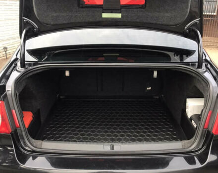 Чорний Фольксваген Пассат, об'ємом двигуна 2 л та пробігом 166 тис. км за 7000 $, фото 3 на Automoto.ua