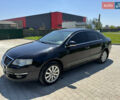 Чорний Фольксваген Пассат, об'ємом двигуна 2 л та пробігом 251 тис. км за 4899 $, фото 1 на Automoto.ua