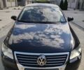 Чорний Фольксваген Пассат, об'ємом двигуна 3.2 л та пробігом 170 тис. км за 6900 $, фото 5 на Automoto.ua