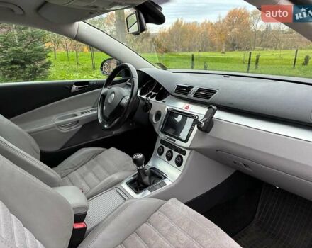 Черный Фольксваген Пассат, объемом двигателя 1.6 л и пробегом 224 тыс. км за 6200 $, фото 34 на Automoto.ua