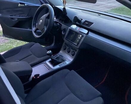 Фольксваген Пассат 2006 в Овруче на Automoto.ua Черный Фольксваген Пассат, объемом двигателя 2 л и пробегом 380 тыс. км за 5300 $, фото 4 на Automoto.ua