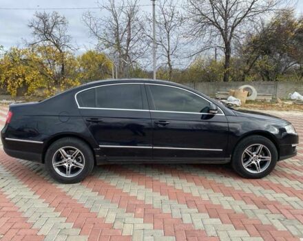 Чорний Фольксваген Пассат, об'ємом двигуна 2 л та пробігом 428 тис. км за 5000 $, фото 1 на Automoto.ua