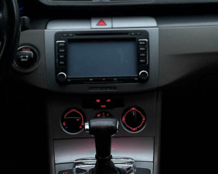 Черный Фольксваген Пассат, объемом двигателя 2 л и пробегом 270 тыс. км за 4600 $, фото 16 на Automoto.ua