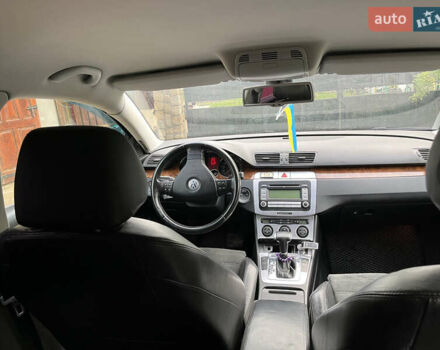 Черный Фольксваген Пассат, объемом двигателя 2 л и пробегом 260 тыс. км за 6500 $, фото 13 на Automoto.ua