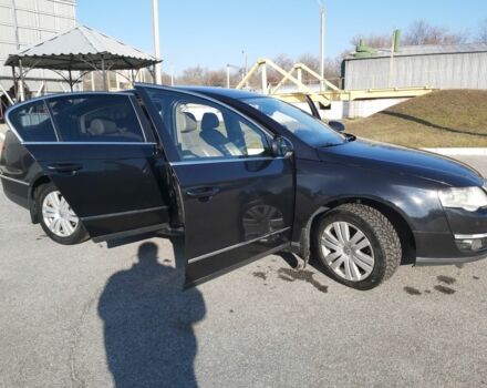 Черный Фольксваген Пассат, объемом двигателя 2 л и пробегом 230 тыс. км за 6500 $, фото 8 на Automoto.ua