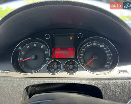 Чорний Фольксваген Пассат, об'ємом двигуна 2 л та пробігом 251 тис. км за 4899 $, фото 40 на Automoto.ua