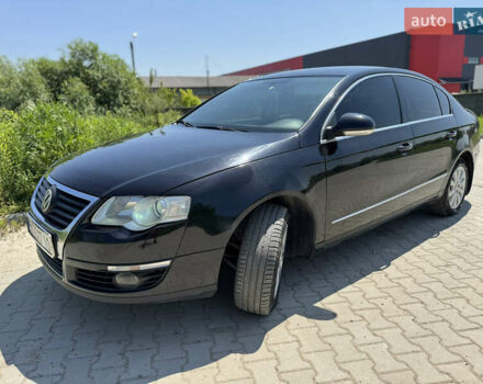 Чорний Фольксваген Пассат, об'ємом двигуна 2 л та пробігом 251 тис. км за 4899 $, фото 46 на Automoto.ua