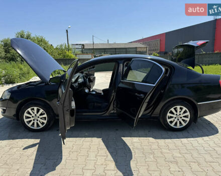 Чорний Фольксваген Пассат, об'ємом двигуна 2 л та пробігом 251 тис. км за 4899 $, фото 20 на Automoto.ua