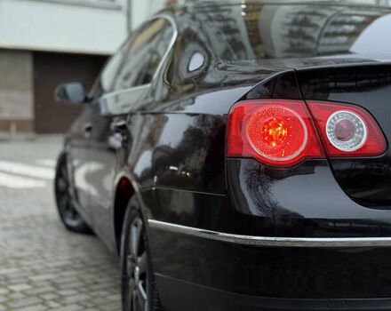 Черный Фольксваген Пассат, объемом двигателя 2 л и пробегом 270 тыс. км за 4600 $, фото 25 на Automoto.ua