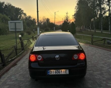 Черный Фольксваген Пассат, объемом двигателя 1.6 л и пробегом 210 тыс. км за 6300 $, фото 5 на Automoto.ua