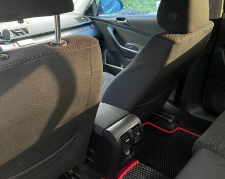 Фольксваген Пассат 2006 в Овруче на Automoto.ua Черный Фольксваген Пассат, объемом двигателя 2 л и пробегом 380 тыс. км за 5300 $, фото 3 на Automoto.ua