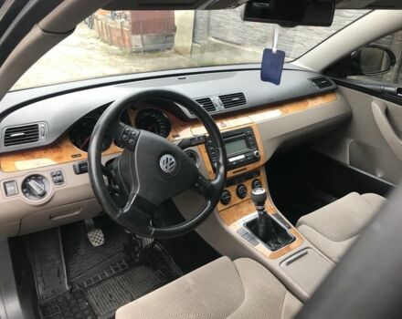 Черный Фольксваген Пассат, объемом двигателя 2 л и пробегом 330 тыс. км за 5200 $, фото 16 на Automoto.ua