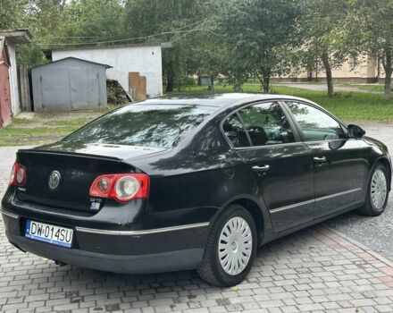 Черный Фольксваген Пассат, объемом двигателя 2 л и пробегом 330 тыс. км за 2450 $, фото 5 на Automoto.ua