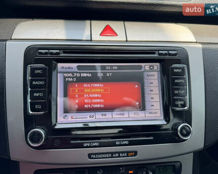 Чорний Фольксваген Пассат, об'ємом двигуна 2 л та пробігом 251 тис. км за 4899 $, фото 44 на Automoto.ua