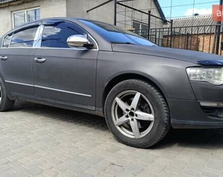 Чорний Фольксваген Пассат, об'ємом двигуна 2 л та пробігом 283 тис. км за 5800 $, фото 2 на Automoto.ua