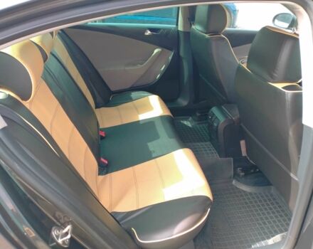 Чорний Фольксваген Пассат, об'ємом двигуна 1.6 л та пробігом 320 тис. км за 4699 $, фото 16 на Automoto.ua