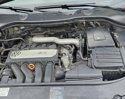 Черный Фольксваген Пассат, объемом двигателя 1.98 л и пробегом 395 тыс. км за 6500 $, фото 2 на Automoto.ua