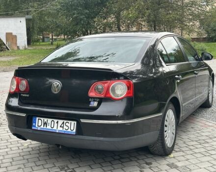 Черный Фольксваген Пассат, объемом двигателя 2 л и пробегом 330 тыс. км за 2450 $, фото 9 на Automoto.ua