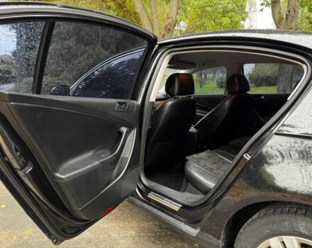 Чорний Фольксваген Пассат, об'ємом двигуна 2 л та пробігом 266 тис. км за 5290 $, фото 19 на Automoto.ua