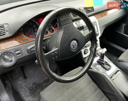 Черный Фольксваген Пассат, объемом двигателя 2 л и пробегом 260 тыс. км за 6500 $, фото 9 на Automoto.ua