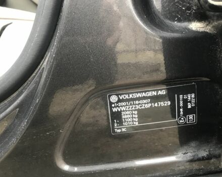 Черный Фольксваген Пассат, объемом двигателя 2 л и пробегом 330 тыс. км за 5200 $, фото 17 на Automoto.ua