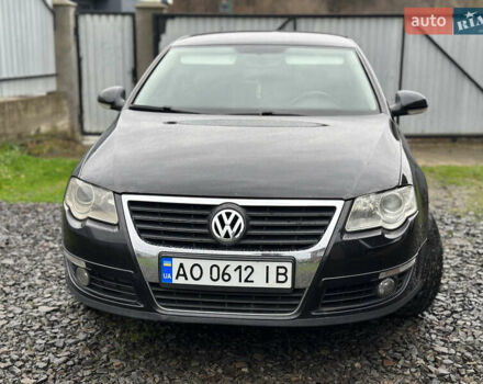 Черный Фольксваген Пассат, объемом двигателя 2 л и пробегом 290 тыс. км за 5100 $, фото 7 на Automoto.ua