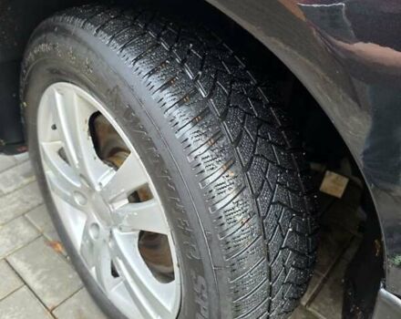 Фольксваген Пассат 2006 в Кривом Роге на Automoto.ua Черный Фольксваген Пассат, объемом двигателя 2 л и пробегом 300 тыс. км за 5999 $, фото 8 на Automoto.ua