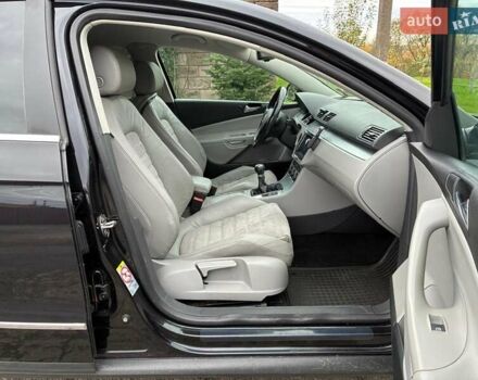 Фольксваген Пассат 2006 в Луцке на Automoto.ua Черный Фольксваген Пассат, объемом двигателя 1.6 л и пробегом 224 тыс. км за 6550 $, фото 30 на Automoto.ua