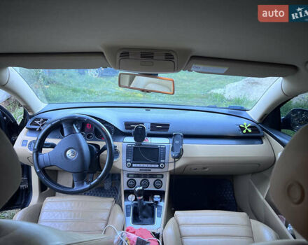 Черный Фольксваген Пассат, объемом двигателя 2 л и пробегом 101 тыс. км за 9500 $, фото 10 на Automoto.ua